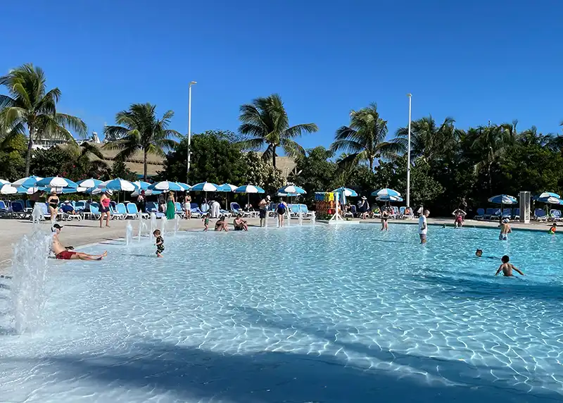 piscinas em CocoCay