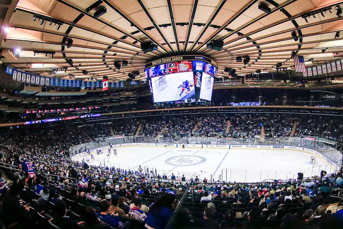 Quanto custa um ingresso para um jogo da NHL