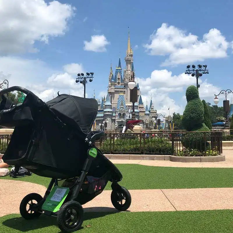 carrinho de bebê em Orlando