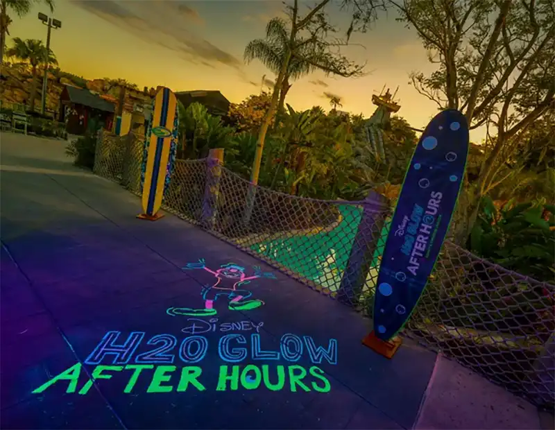 Disney H2O Glow After Hours