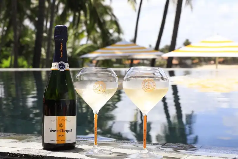 Veuve Clicquot inaugura seu primeiro Sun Club no Brasil Veuve Clicquot inaugura seu primeiro Sun Club no Brasil