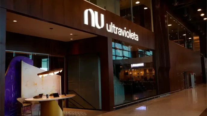 Nubank Ultravioleta inaugura Sala VIP exclusiva no Aeroporto de Guarulhos