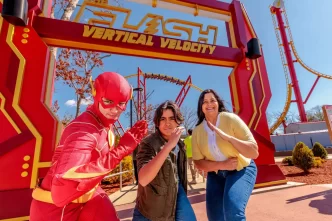 Six Flags Great Adventure inaugura montanha-russa insana do The Flash