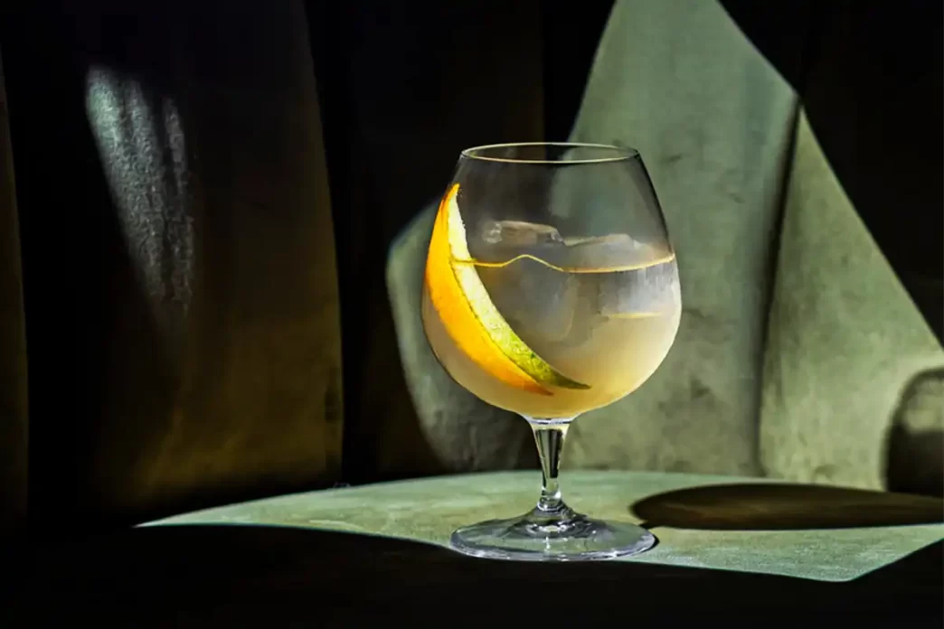 SEEN São Paulo apresenta novos coquetéis da carta Zodiac Drinks