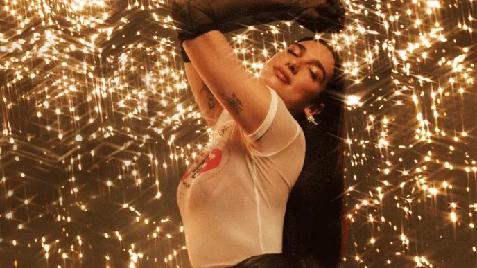 Dua Lipa traz a Radical Optimism Tour para o Brasil e América Latina