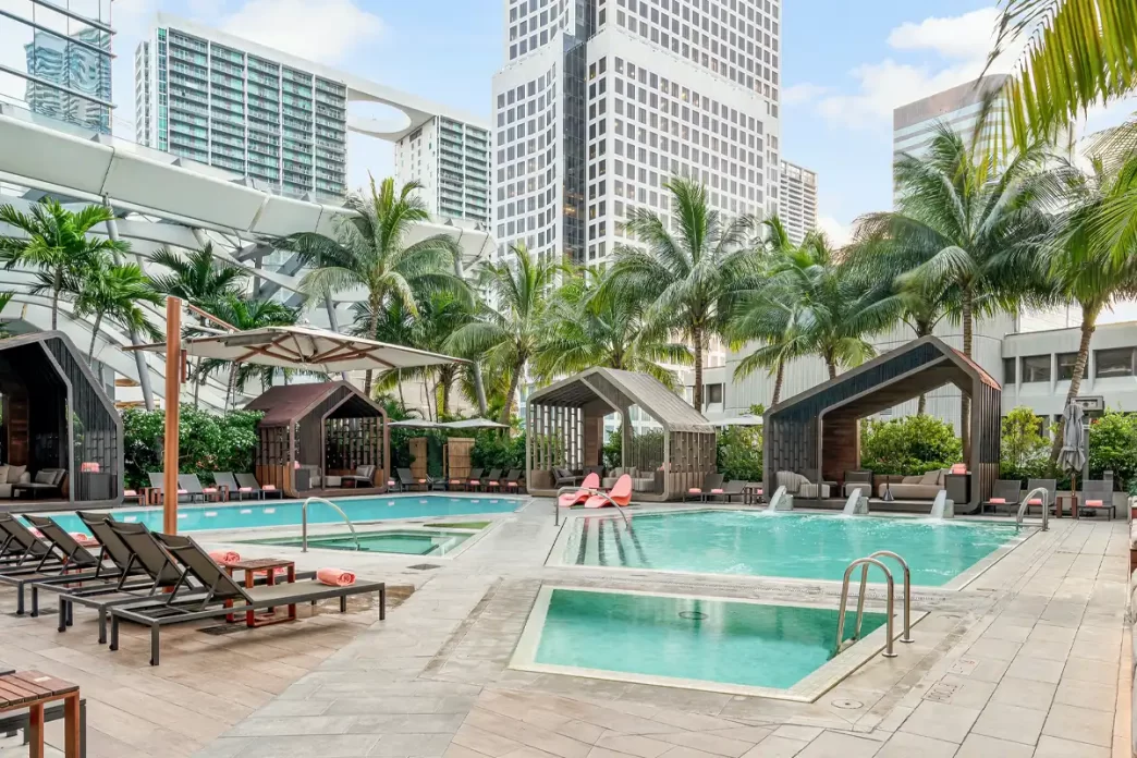 EAST agita F1 em Miami com novo menu e coquetéis exclusivos