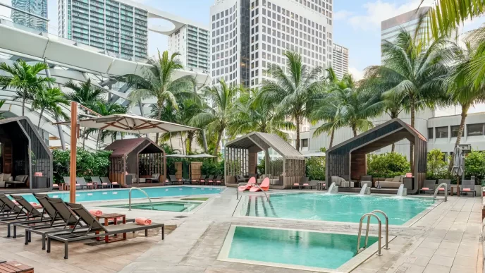 EAST agita F1 em Miami com novo menu e coquetéis exclusivos