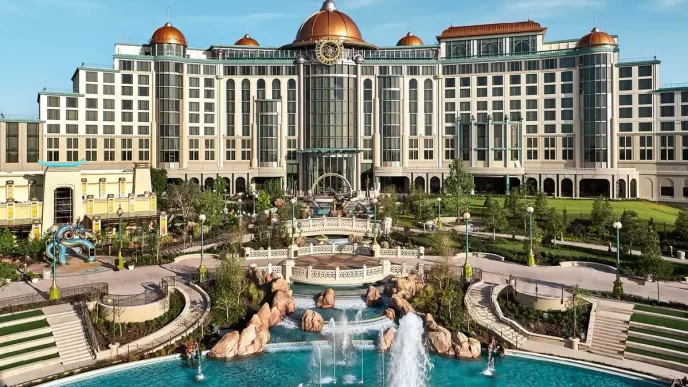 Helios Grand Hotel: novo hotel de Luxo no Epic Universe já está aberto em Orlando