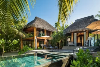 Boutique Hinerava no The Brando é especializada em pérolas taitianas