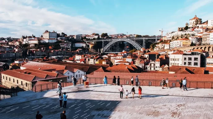 Conheça o WOW – World of Wine: Uma experiência de cultura e gastronomia em Portugal
