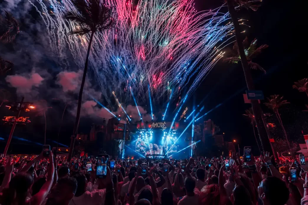 Réveillon Amoré 2026: Pré-venda aberta para a Festa da Virada em Maracaípe