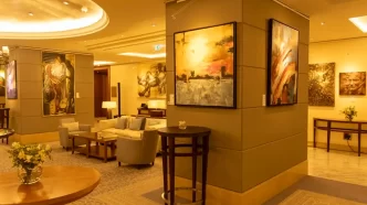 Hotel em Lisboa inaugura Galeria de Arte com exposição que inclui artistas brasileiros