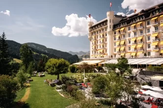 Gstaad Palace: Verão 2025 nos Alpes Suíços com novidades