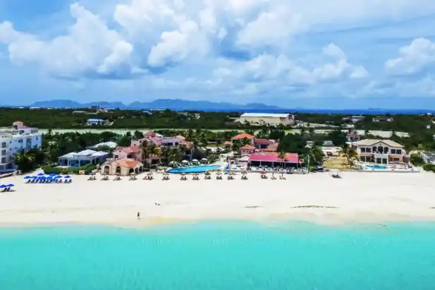Frangipani: O charme de um hotel boutique na melhor praia de Anguilla