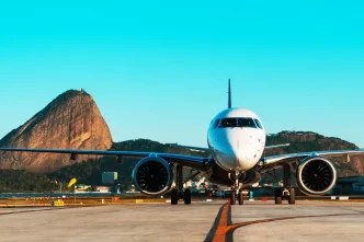Azul lança operação de verão com 3,6 mil voos extras e foco em Congonhas