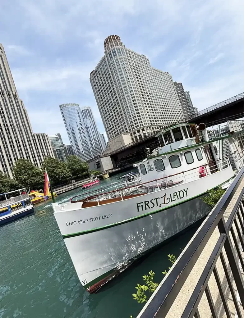 Passeio de barco em Chicago: Tour de arquitetura pelo Rio