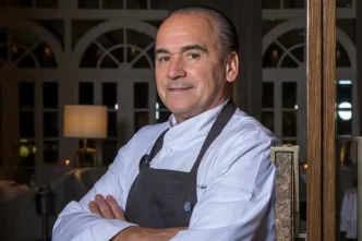 Chef Jean-Georges Vongerichten comanda jantares exclusivos no Palácio Tangará
