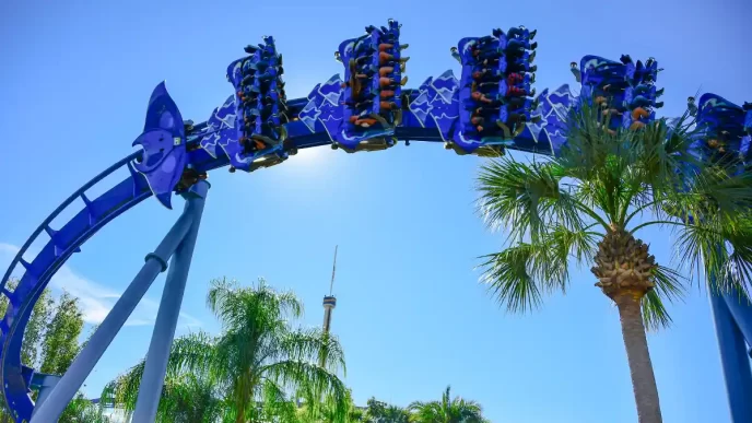 SeaWorld Orlando celebra Dia da Montanha-Russa