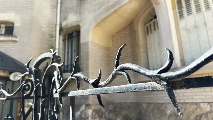 Área dos vilões no Magic Kingdom revela inspiração na arquitetura Art Nouveau