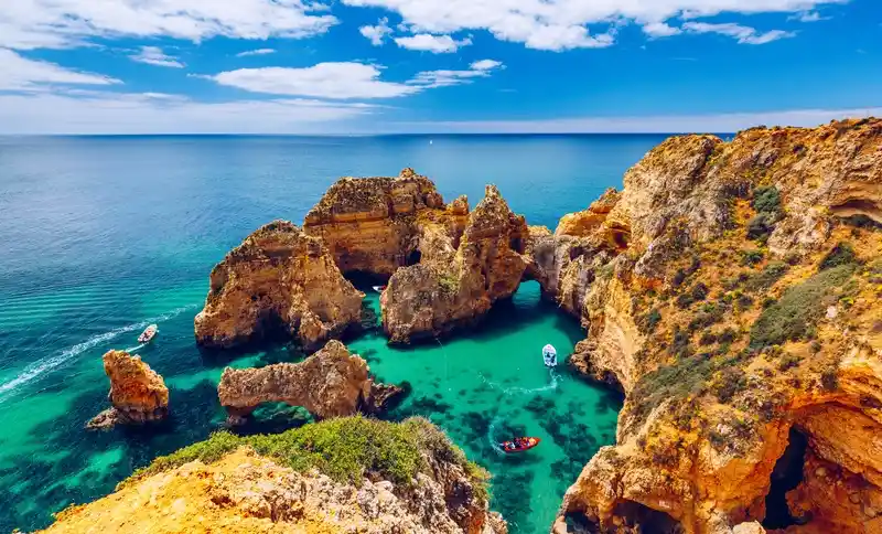 Lagos: As falésias e o Mar do Algarve