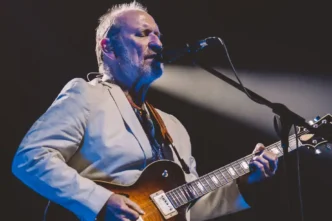 Men At Work fará seis shows no Brasil em 2026