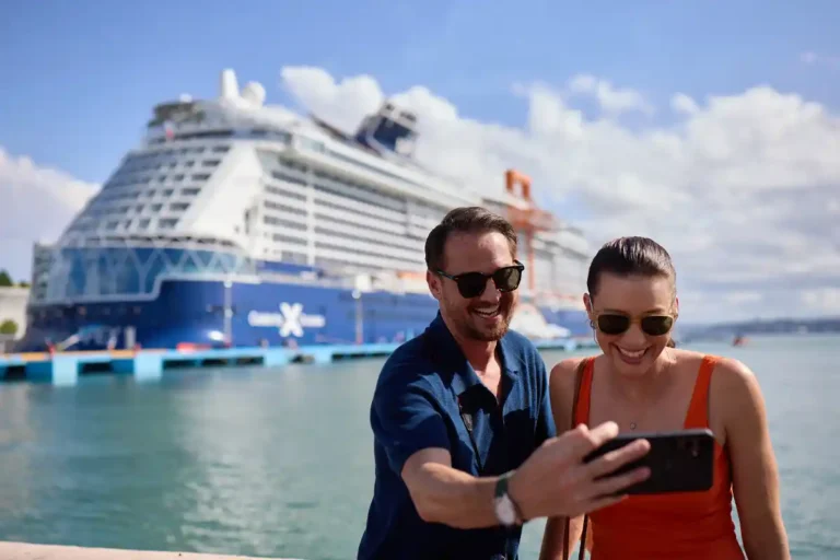 Celebrity Apex inaugura em Orlando com roteiros de luxo pelo Caribe