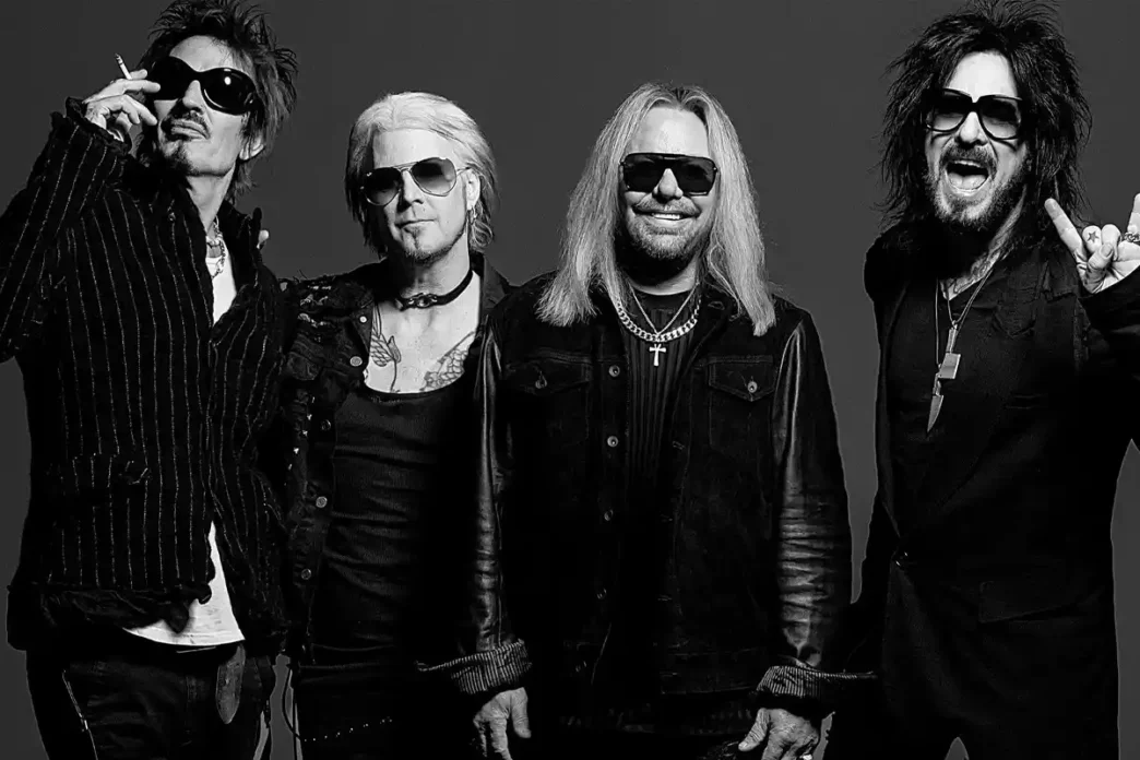 Mötley Crüe comemora 45 Anos e anuncia 'The Return of the Carnival of Sins' em 2026