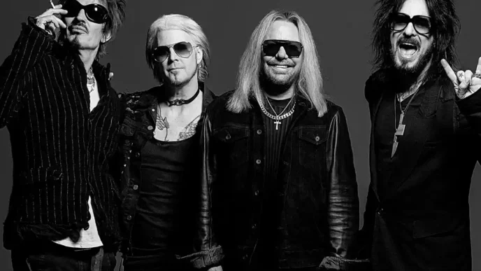 Mötley Crüe comemora 45 Anos e anuncia 'The Return of the Carnival of Sins' em 2026