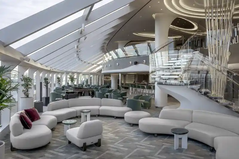 MSC World Asia estreia em 2026 com o maior Yacht Club da frota