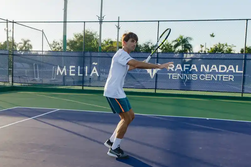 Meliá Hotels inaugura centro de tênis em Punta Cana com Rafael Nadal
