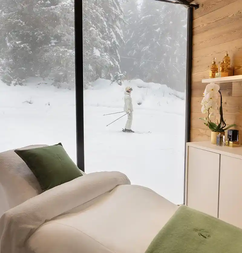 Cheval Blanc Courchevel inaugura novo refúgio de bem-estar assinado pela Guerlain