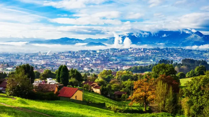 KLM lança novas rotas para a Espanha