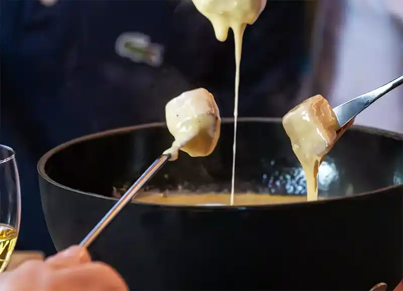 Fondue Tram