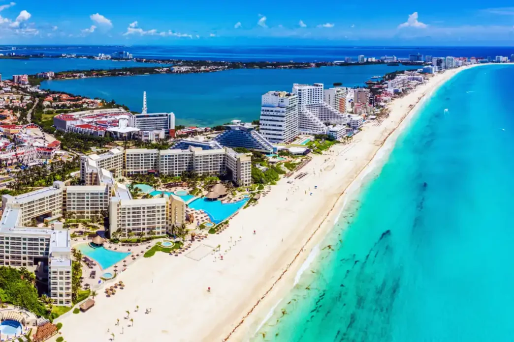 México retoma visto eletrônico para brasileiros em 2026 - Veja o que muda!