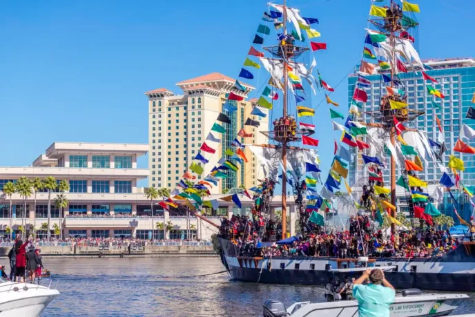 Temporada de Gasparilla anima Tampa Bay com diversão inspirada em piratas