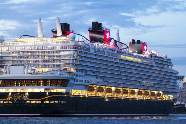 Disney Adventure: Conheça o novo e mágico navio da Disney Cruise Line na Ásia