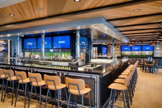 Futebol em alto mar: Como assistir à Copa do Mundo na MSC Cruzeiros