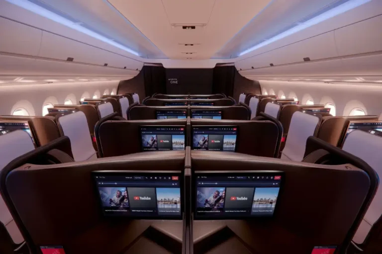 Nova cabine da Delta traz suítes privativas e luxo nas nuvens