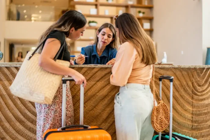 Como usar o novo check-in digital obrigatório em hotéis no Brasil