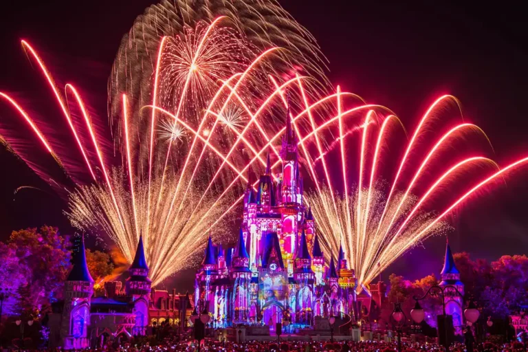 Novo ingresso da Disney garante parques à tarde mais baratos