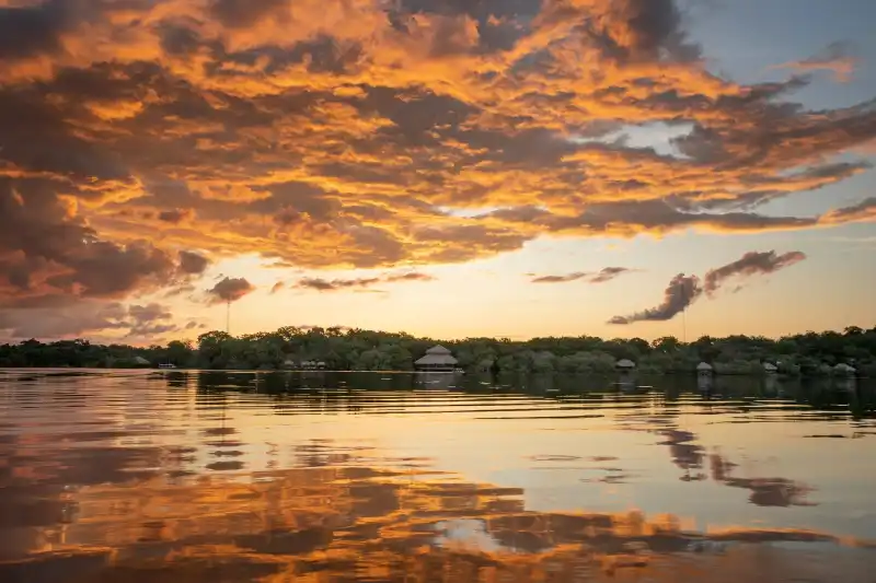 Floresta Amazônica inspira turismo sustentável e experiências no Juma Amazon Lodge