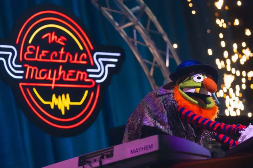 Rock 'n' Roller Coaster dos Muppets estreia na Disney em maio
