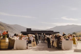 Tudo sobre a grande festa da colheita na vinícola VIK no Chile