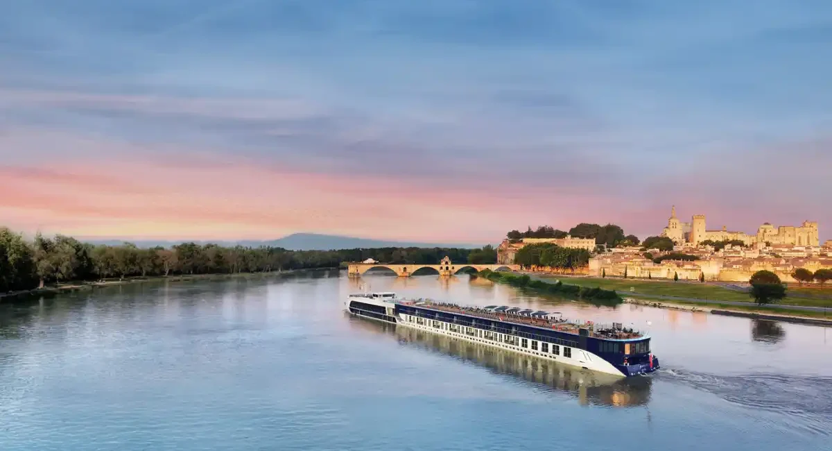 AmaWaterways tem novo cruzeiro fluvial na Provença totalmente em português