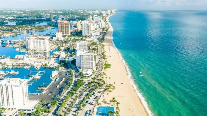 Parceria entre Azul e JetBlue ganha novos destinos via Fort Lauderdale