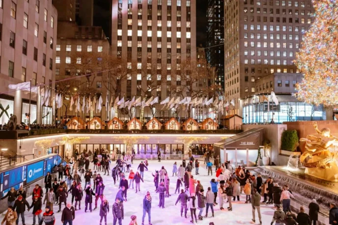 Pista de patinação do Rockefeller Center celebra 90 anos em Nova York
